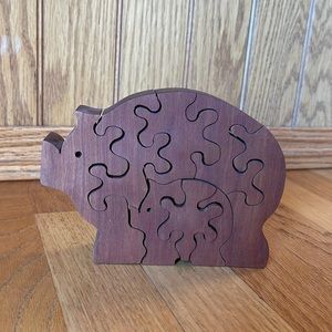 Wood pig puzzle